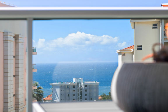 Atlantic View – T2 Funchal with sea view