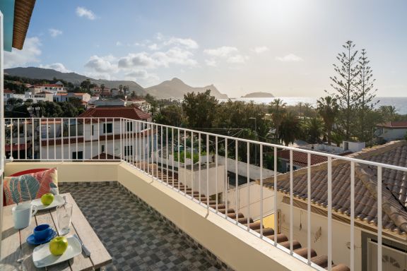 Fontinha I - Quiet retreat near the beach.