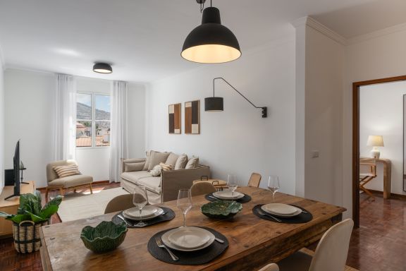 Quebra Costas I – A Refuge with Panoramic Views