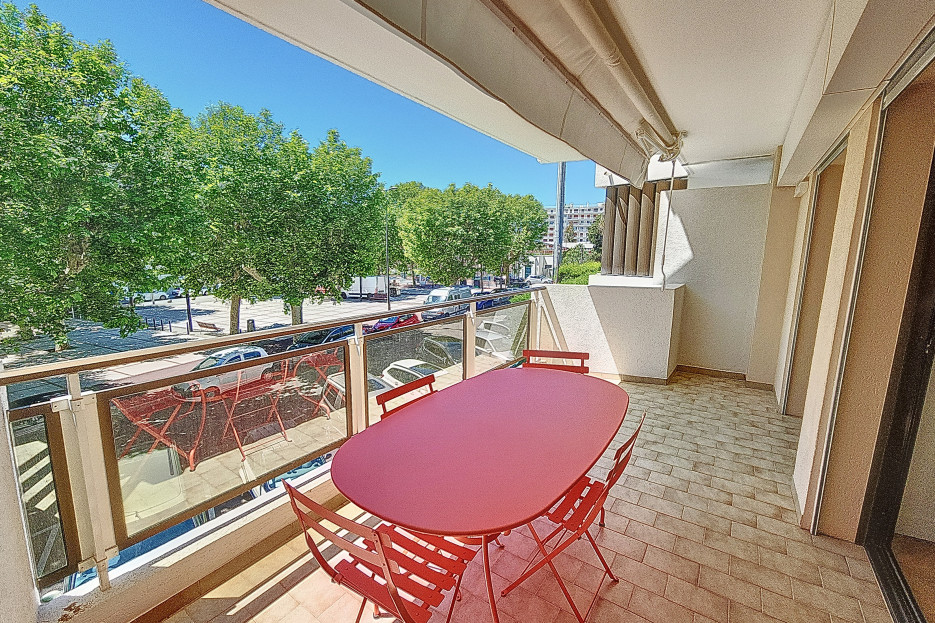 terrace