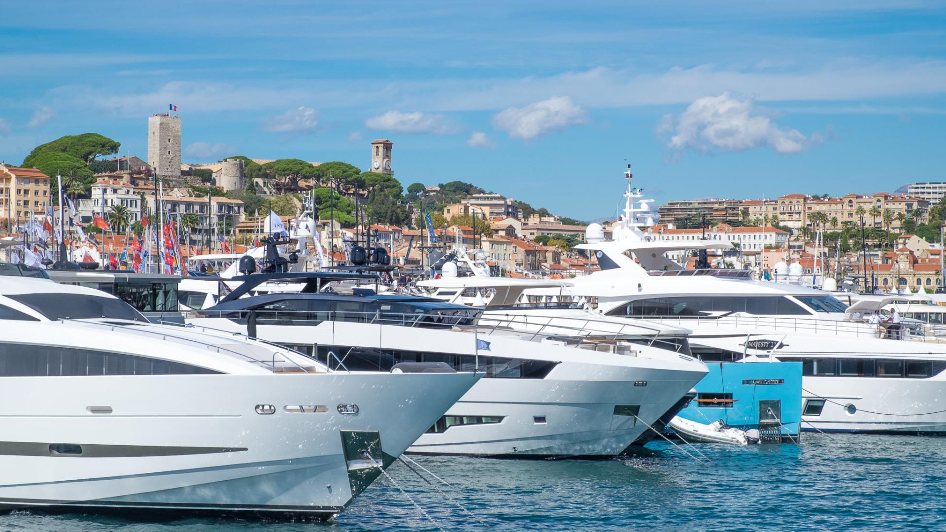 Cannes Yachting Festival 2026 – Stay close to the action