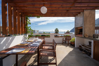 barbecue and dining area
