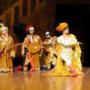 Petruchio's first sight of Katerina: Gremio (Ozkan Ayik),Hortensio (Ramon Novitzky, Lucentio (David Moore), Petruchio (Alexander Jones), Katherina (Alicia Amatriain) and Baptista (Rolando D'Alesio)