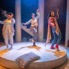 Eva (Gamze Sanli), Maryam (Livia Arditti) and Amira (Antonia Salib)