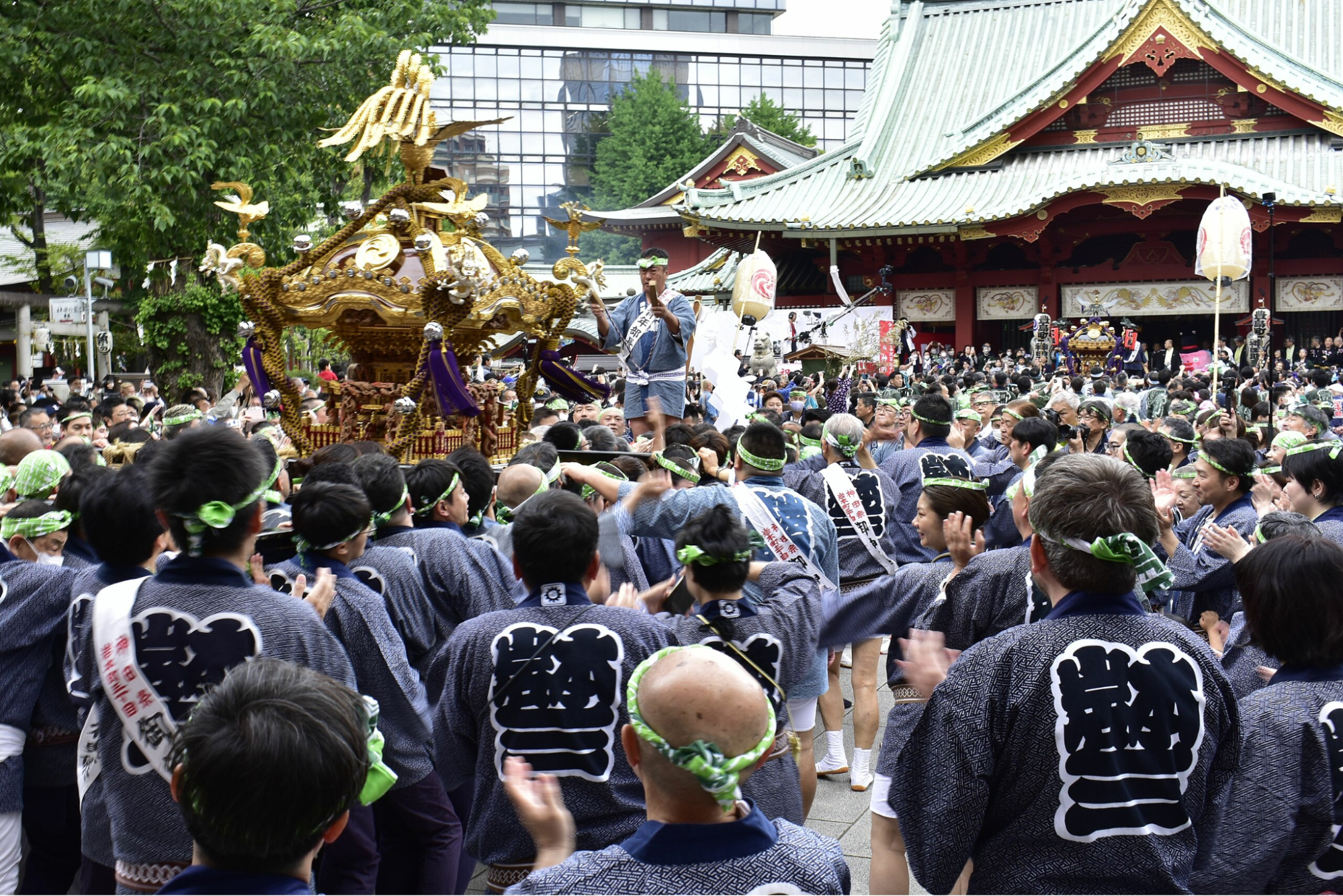 "Mikoshi Shrine Entry" at Kanda Myojin