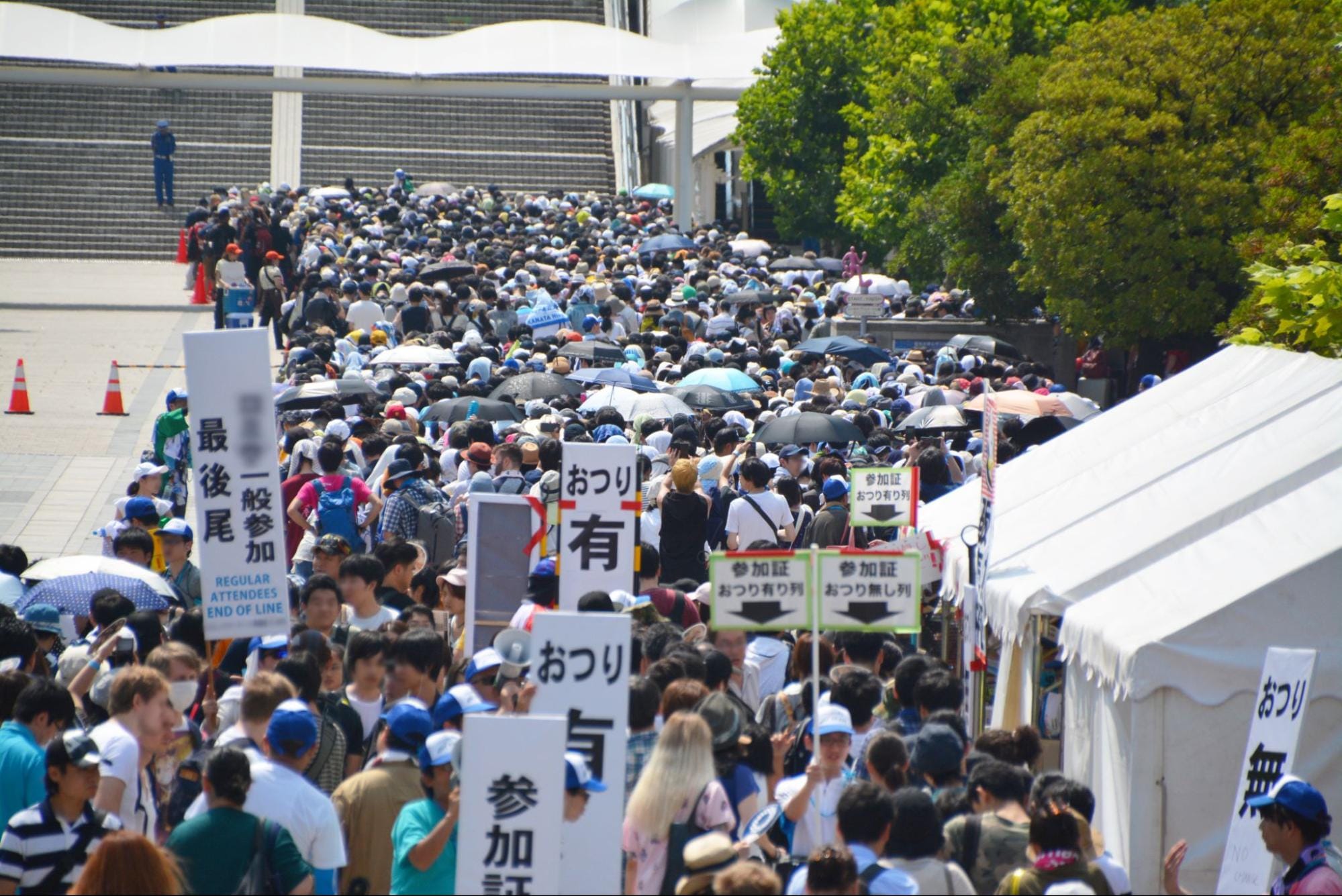 Depending on Booth Location, Extremely Long Lines May Form