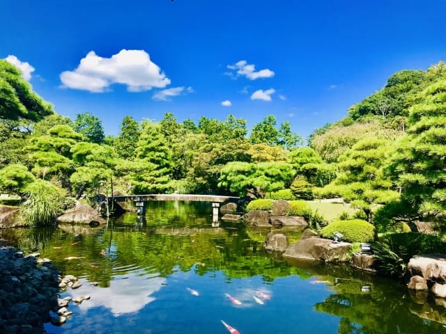 Enjoy the Beautiful Collaboration of Japanese Gardens and Himeji Castle at Koko-en
