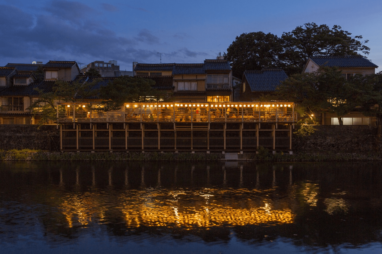 Kanazawa Asanogawa Enyukai Shiraito Kawadoko