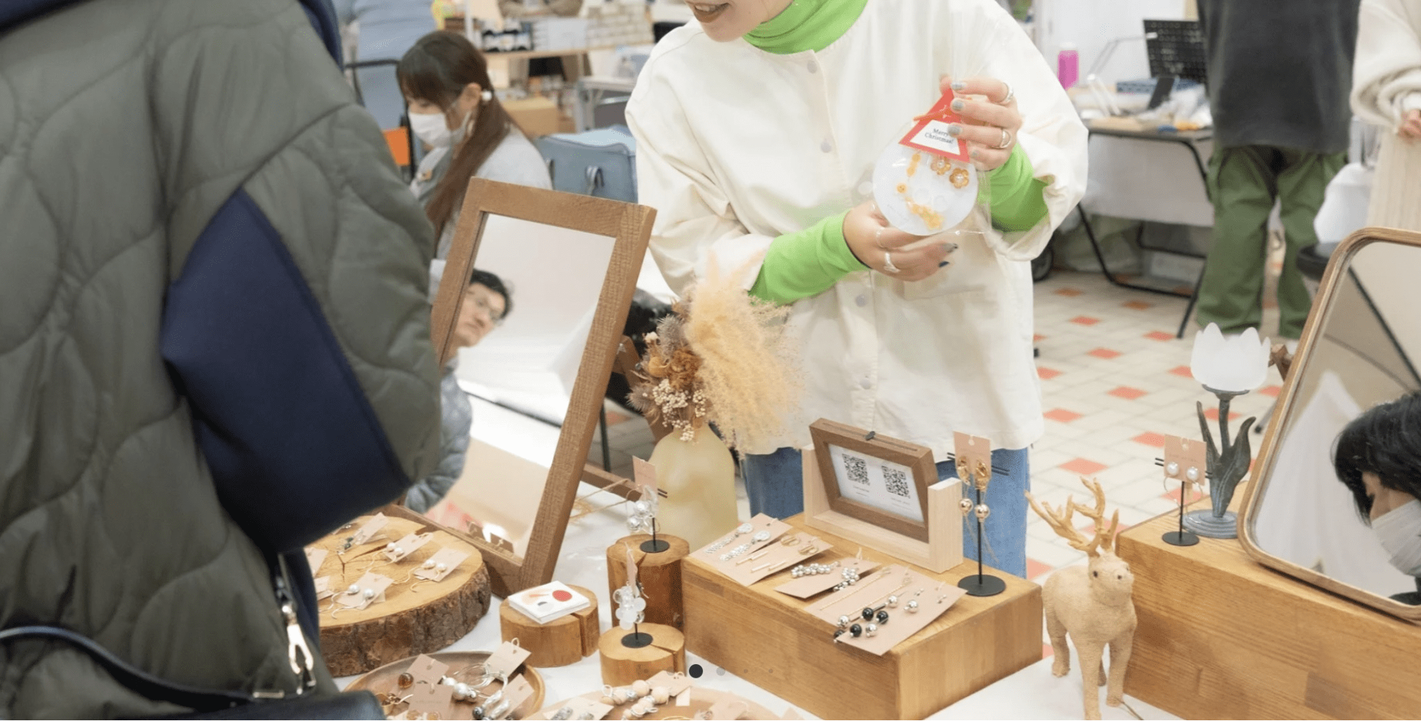 You Can Purchase Various Souvenirs Centered on Miscellaneous Goods and Local Food