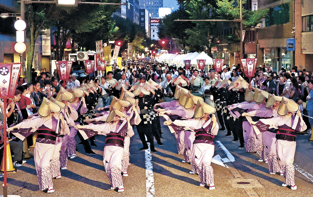The powerful parade that attracts many locals