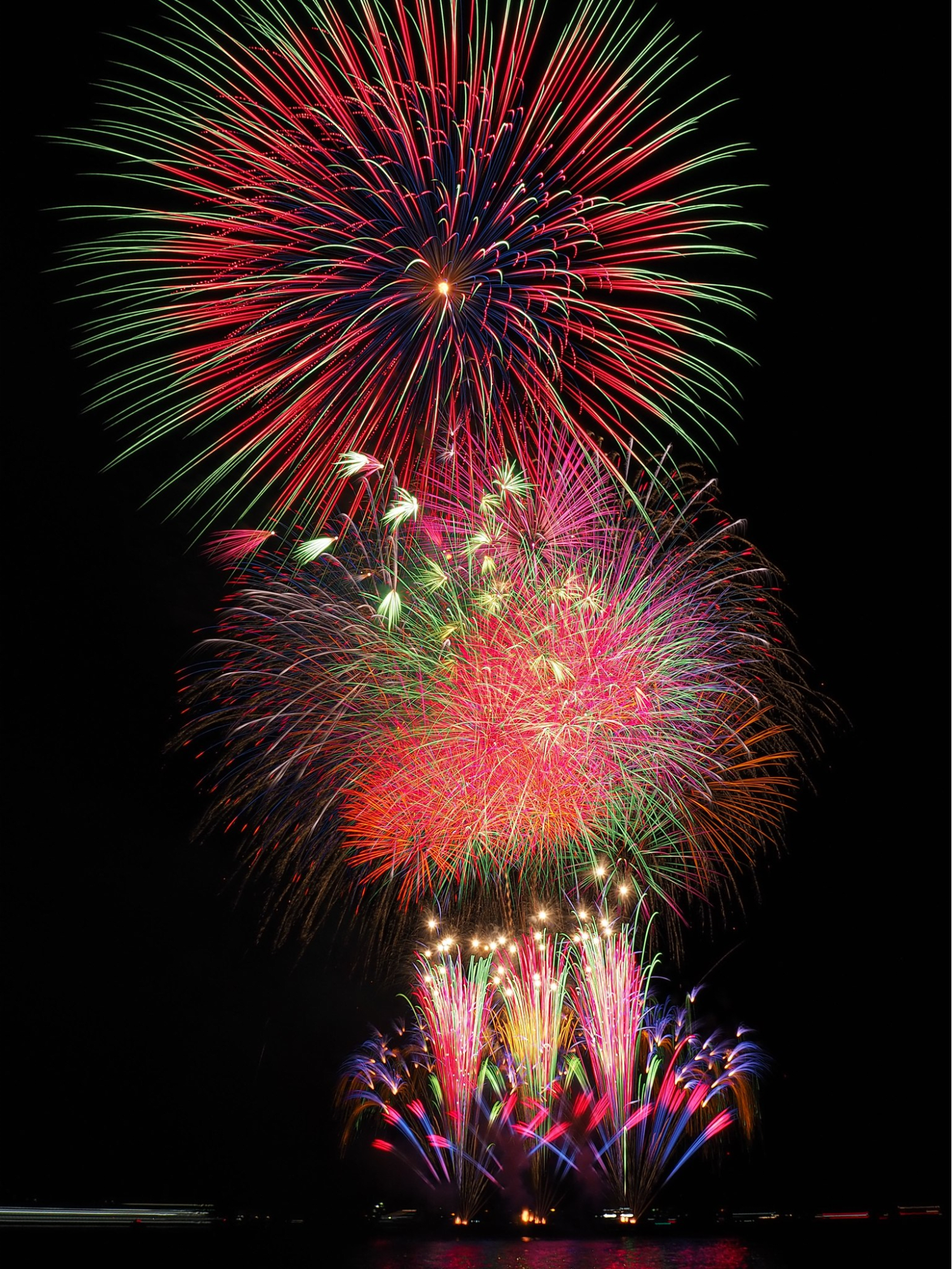 Kure Maritime Fireworks Festival