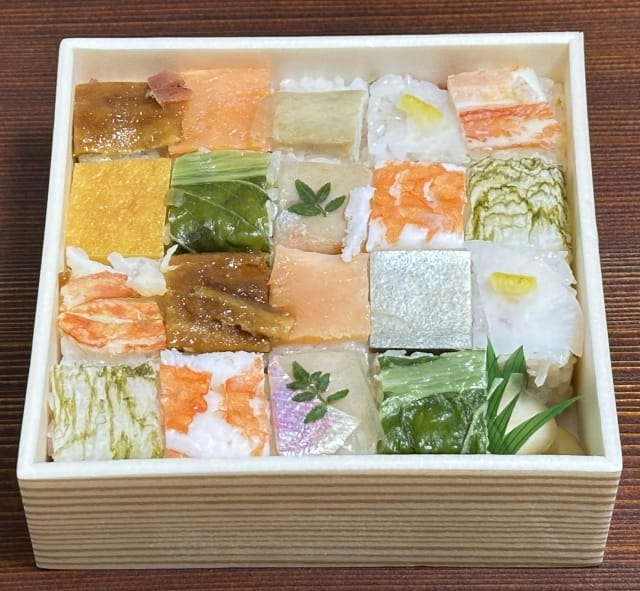 Hakozushi (Box Sushi)
