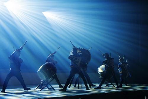 Powerful "Oedo Sukeroku Taiko Dedication Performance"