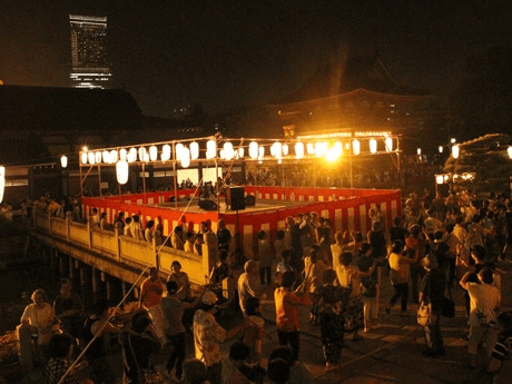 Shitennoji Temple Bon Odori Festival