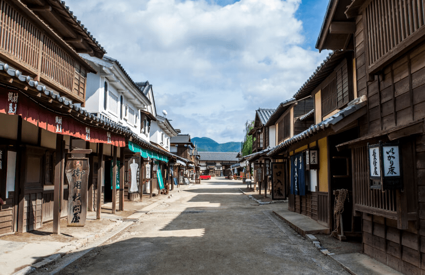 Toei Uzumasa Eigamura