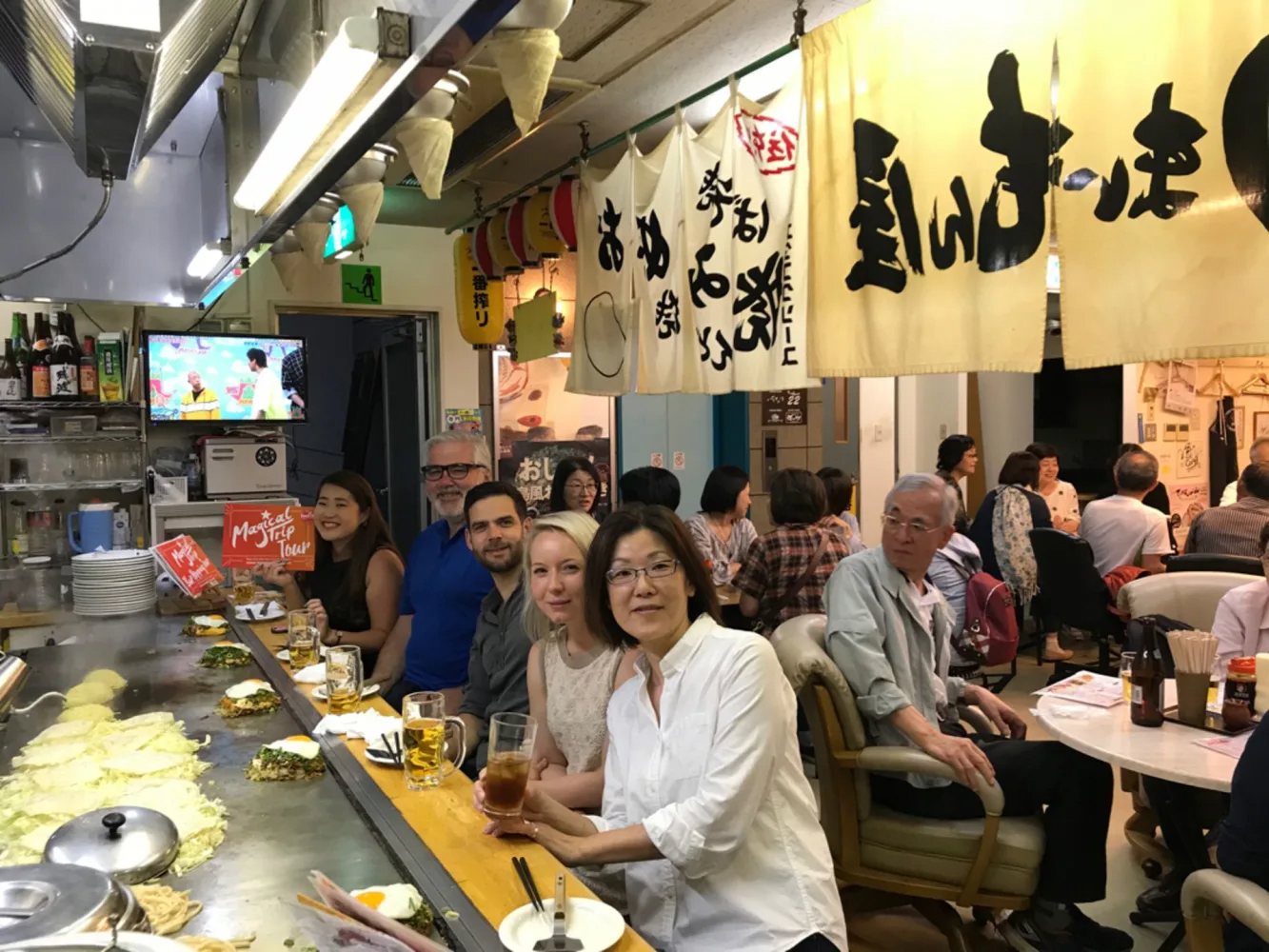 Want to Enjoy Authentic Hiroshima Food? Let a Local Guide Show You the Restaurants Loved by Locals