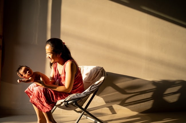 Pentingnya Suplementasi Vitamin D pada Bayi ASI Eksklusif-min