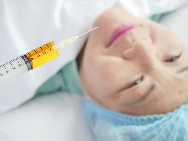 Old,Woman,Gets,Filler,Or,Botox,Injection,For,Facial,Rejuvenation