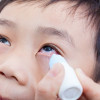 Penggunaan Obat Mata Topikal pada Anak-Anak
