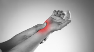 Terapi Fisik Manual Lebih Efektif dibandingkan Pembedahan untuk Carpal Tunnel Syndrome - Telaah Jurnal