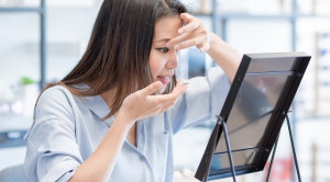 Memilih Lensa Kontak - Hard Lens atau Softlens