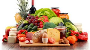 Hubungan antara Pola Makan dan Onset Menopause