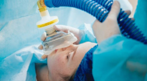 Manfaat dan Risiko Preoksigenasi pada Induksi Anestesi