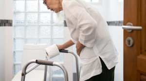 Manajemen Konstipasi Kronis pada Lansia