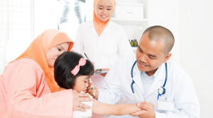 Paracetamol Profilaksis Pascavaksinasi Aman untuk Diberikan