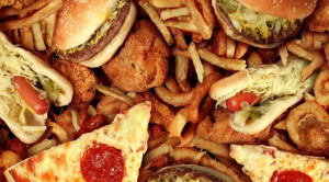 Makanan Cepat Saji Meningkatkan Risiko Asma dan Penyakit Alergi Lainnya