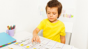 Rekomendasi Pemilihan Mainan bagi Anak di Era Digital