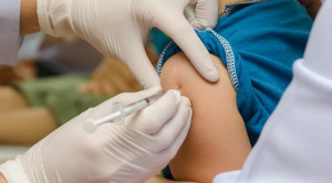 Bukti Medis untuk Mematahkan Mitos Antivaksin