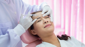 Efikasi dan Keamanan Injeksi Botox® untuk Mengurangi Kerutan Wajah