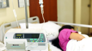 Kristaloid vs Koloid untuk Resusitasi Cairan