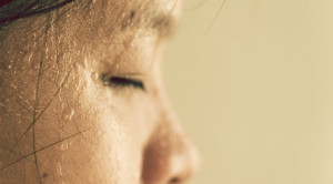 Red Flag Keringat Malam