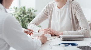 Terapi Sindrom Ovarium Polikistik - Metformin vs Pil Kontrasepsi Oral