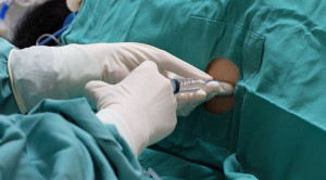 Membedakan Perdarahan Akibat Trauma Pungsi Lumbal dan Perdarahan Subarachnoid