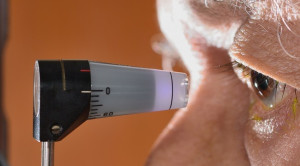 Risiko Glaukoma Kronis Sudut Terbuka pada Myopia