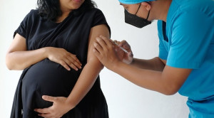 Pengaruh Jangka Panjang Kortikosteroid Antenatal terhadap Kesehatan Bayi