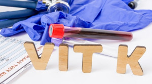 Berbagai Pertimbangan dalam Penggunaan Vitamin K untuk Reversal Warfarin