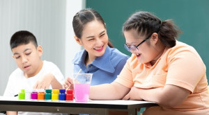 Intervensi Komunikasi pada Anak dengan Autisme