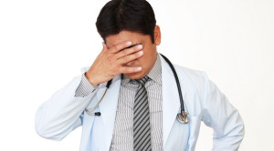 Skrining Kesehatan Mental Berkala untuk Dokter