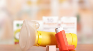 Terapi Inhalasi Nebulizer Vs MDI Spacer Sebagai Terapi Asma Akut pada Anak di Rumah