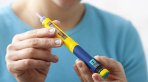 Peran Obat Antihiperglikemik Selain Insulin pada Diabetes Melitus Tipe 1