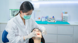 Jangan Tunda Cabut Gigi pada Pasien Hipertensi