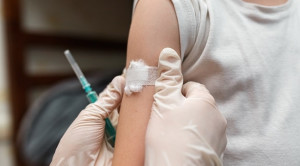 Vaksinasi pada Anak dengan Gizi Buruk