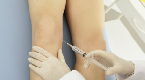 Stop Injeksi Steroid Intraartikular pada Osteoarthritis Genu