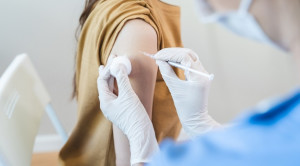 Pedoman Vaksin Pneumokokus pada Dewasa 2024 – Ulasan Guideline Terkini