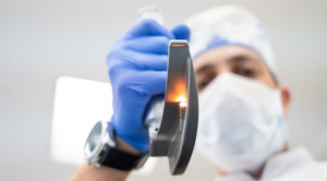 Ventilasi Non-Invasif Sebagai Preoksigenasi Saat Intubasi Emergensi – Telaah Jurnal Alomedika