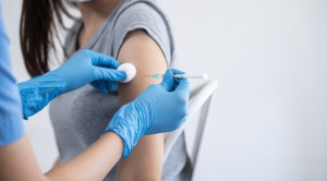 Panduan Pemberian Vaksin Bagi Dewasa